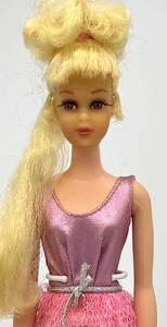 lot 6 image: Vintage FRANCIE Growin Pretty Hair Barbie Doll Original Dress