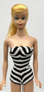 lot 19 image: Vintage 1964 Lemon Blonde Swirl Ponytail Barbie Doll Model 850 Mattel Japan Rare Turquoise Eyes
