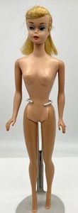 lot 55 image: Vintage 1964 Barbie SWIRL PONYTAIL Ash Blonde Minty Face Paint Japan