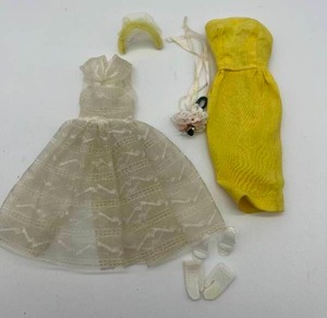 lot 120 image: Vintage Barbie ORANGE BLOSSOM #987 Yellow Sheath Doll Dress & Lace Overlay HTF Headpiece
