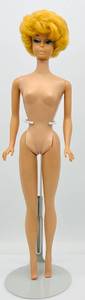 lot 99 image: Vintage 1962 Barbie BUBBLE CUT Doll with Strawberry Blonde Hair - Japan