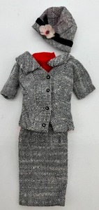 lot 65 image: Vintage 1963 Barbie CAREER GIRL 4 Piece Suit outfit #954