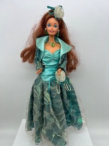 lot 73 image: Vintage EMERALD ELEGANCE Barbie Doll Red Hair Special Edition 1994 Mattel