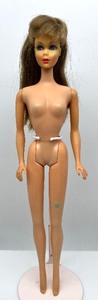 lot 82 image: Vintage TNT Twist N Turn Barbie Summer Sand Hair Original Hairstyle Rooted Eyelashes