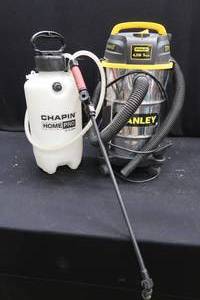 lot 14 image: STANLEY MINI VAC  GARDEN SPRAYER