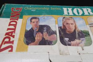 lot 20 image: SPALDING CHAMPIONSHIP SERIES HORSESHOES