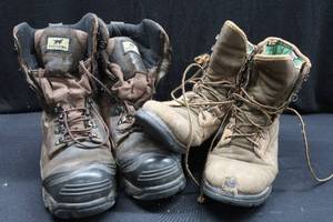 lot 26 image: IRISH SETTER BOOTS BY REDWING CABALAS BOOTS