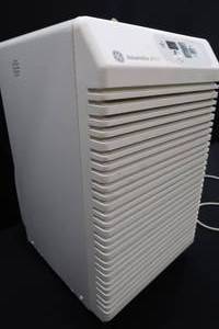 lot 42 image: GE 30 PINT DEHUMIDIFIER