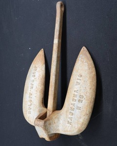 lot 88 image: VINTAGE HEAVY ANCHOR