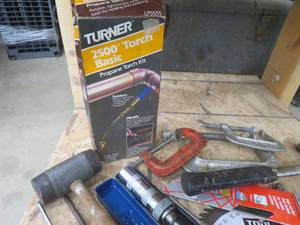 lot 114 image: MISC TOOLS
