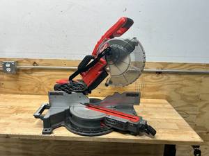 lot 3 image: MILWAUKEE M18 FUEL 18V Lithium-Ion Brushless Cordless 10 in. Dual Bevel Sliding Compound Miter Saw (Tool-Only)