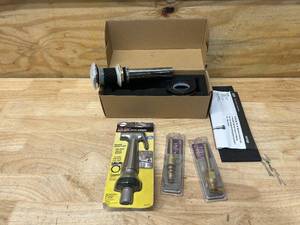 lot 107 image: Lot of Miscellaneous Items