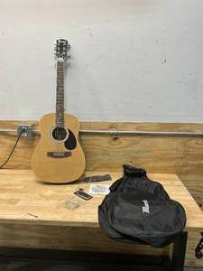 lot 39 image: MAESTRO Parlor Acoustic Guitar by GIBSON