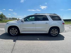 2011 GMC Acadia Denali - AWD - 1 OWNER