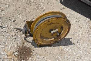 lot 12 image: Oil Reel