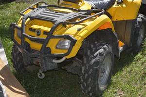 lot 1 image: BRP Outlander 4 wheeler