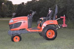 lot 3 image: Kubota BX1870 Compact Tractor With Snowblower, SnowDirt Blade With Hydraulic Angle, Belly Mower Deck