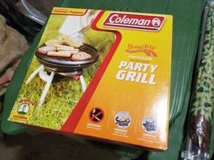 lot 9 image: New in Package - Coleman Propane Party Grill