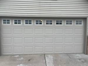 lot 7 image: 16 X 7 Garage Door