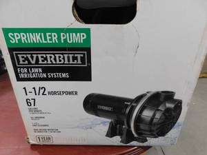 lot 40 image: New -Everbilt 1-12 HP Plastic Lawn Sprinkler Pump