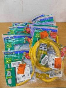 lot 59 image: 20 - Gas supply hookup lines for major appliances