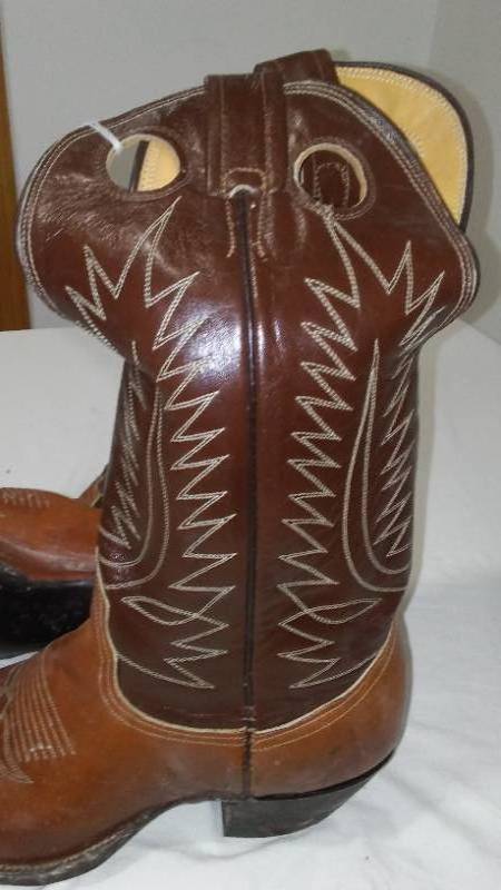 lot 560 image: Nocona Cowboy Boots. NEW