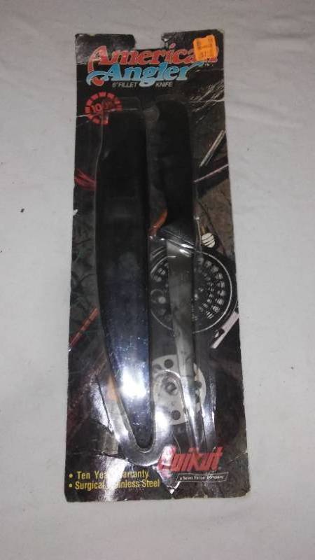 lot 584 image: American Angler Filet Knife. NEW
