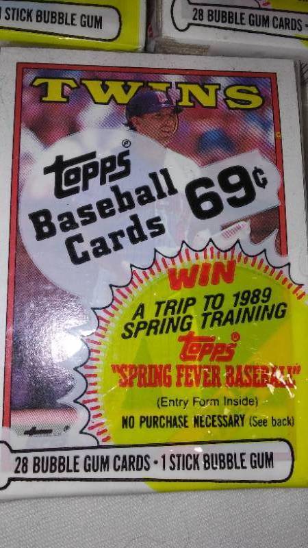 lot 619 image: 1988 Topps Baseball Cards New (3) .