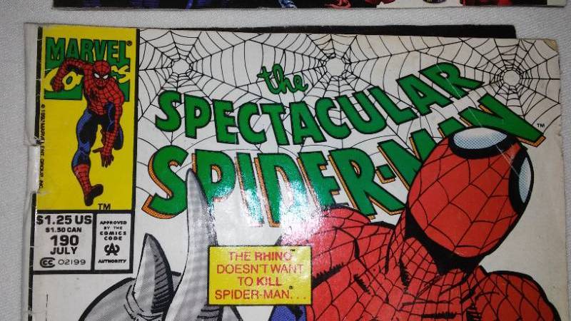 lot 621 image: Marvel Comics (4).