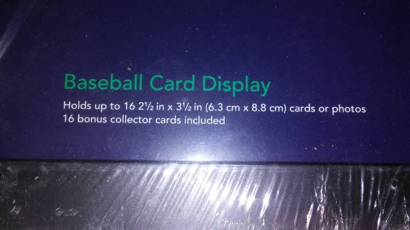 lot 625 image: Framed Sports Cards Displays. (2) NEW