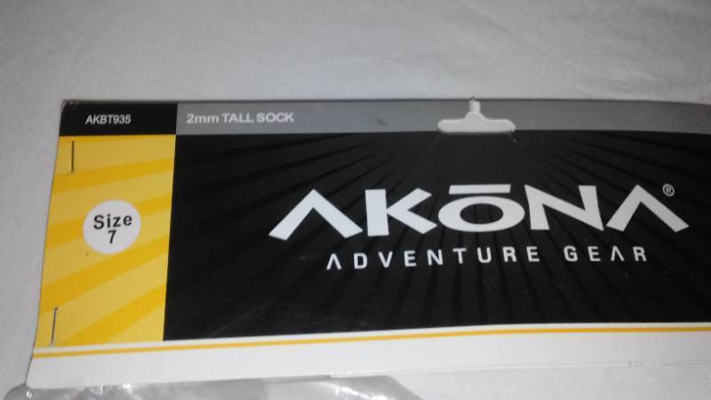 lot 648 image: Akona Adventure Gear Neoprene sox 2mm. NEW