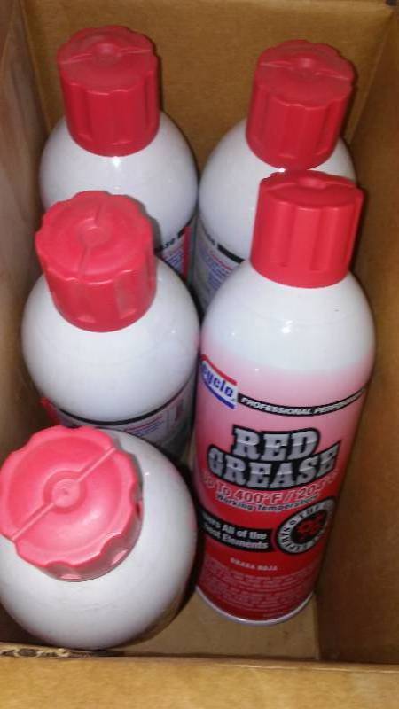 lot 651 image: Cyclo Red Grease. 10.5 oz. (5)