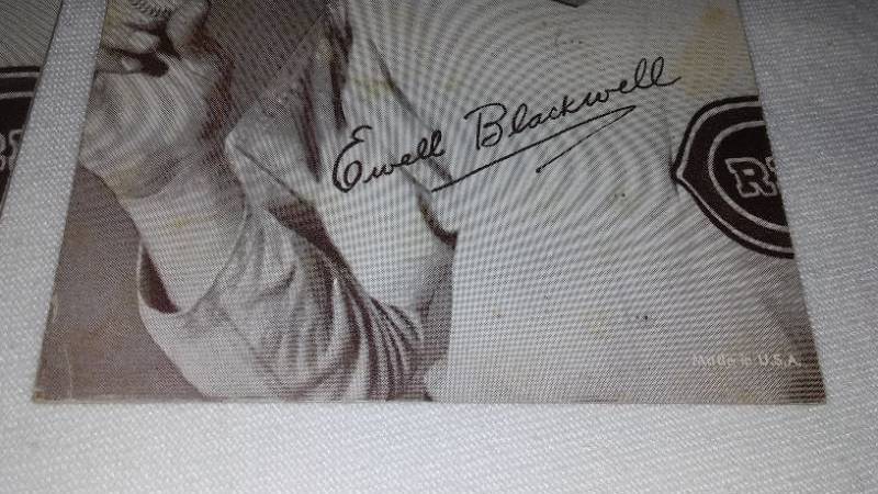 lot 703 image: Ewell Blackwell Exhibit Cards (2).  baseball