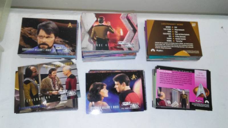 lot 300 image: Star Trek The Next Generation Trading Cards. Skyberg, Season 2, 1995