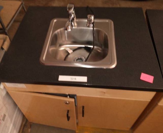 lot 202 image: Grade School sink and cabinet