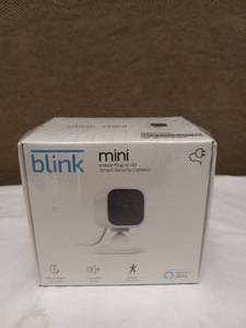 lot 11 image: NEW BLINK MINI INDOOR PLUG IN CAMERA