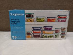 Lot - Snapware 38 Piece Food Storage Containers