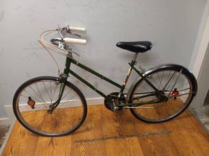 lot 57 image: VINTAGE KMART ALLPRO BICYCLE