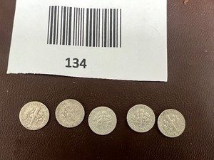 lot 134 image: LOT OF 5 SILVER ROOSEVELT DIMES FROM THE 1950S    90% SILVER