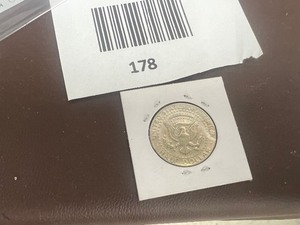 lot 178 image: 1972D (NO FG) ERROR COIN KENNEDY HALF DOLLAR