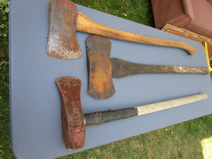 lot 22 image: Single & Double Bit Axes