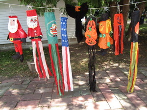lot 43 image: Wind Socks