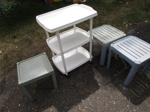 lot 34 image: Cosco Plastic Cart