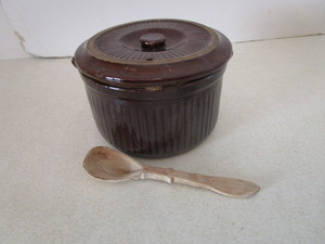 lot 130 image: Vintage Bean Crock, Carved Spoon