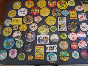 lot 154 image: Event & Festival Pins