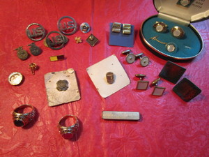 lot 169 image: Lapel Pins, Cuff Links