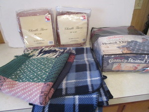lot 171 image: Throws with Heated