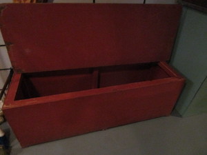 lot 229 image: Wooden Toy Chest
