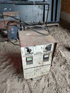 Vintage (Working) Century Battery Charger, Booster & Tester