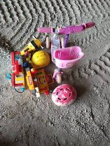 Toy Lot - Disney Princess Scooter, Construction Toys